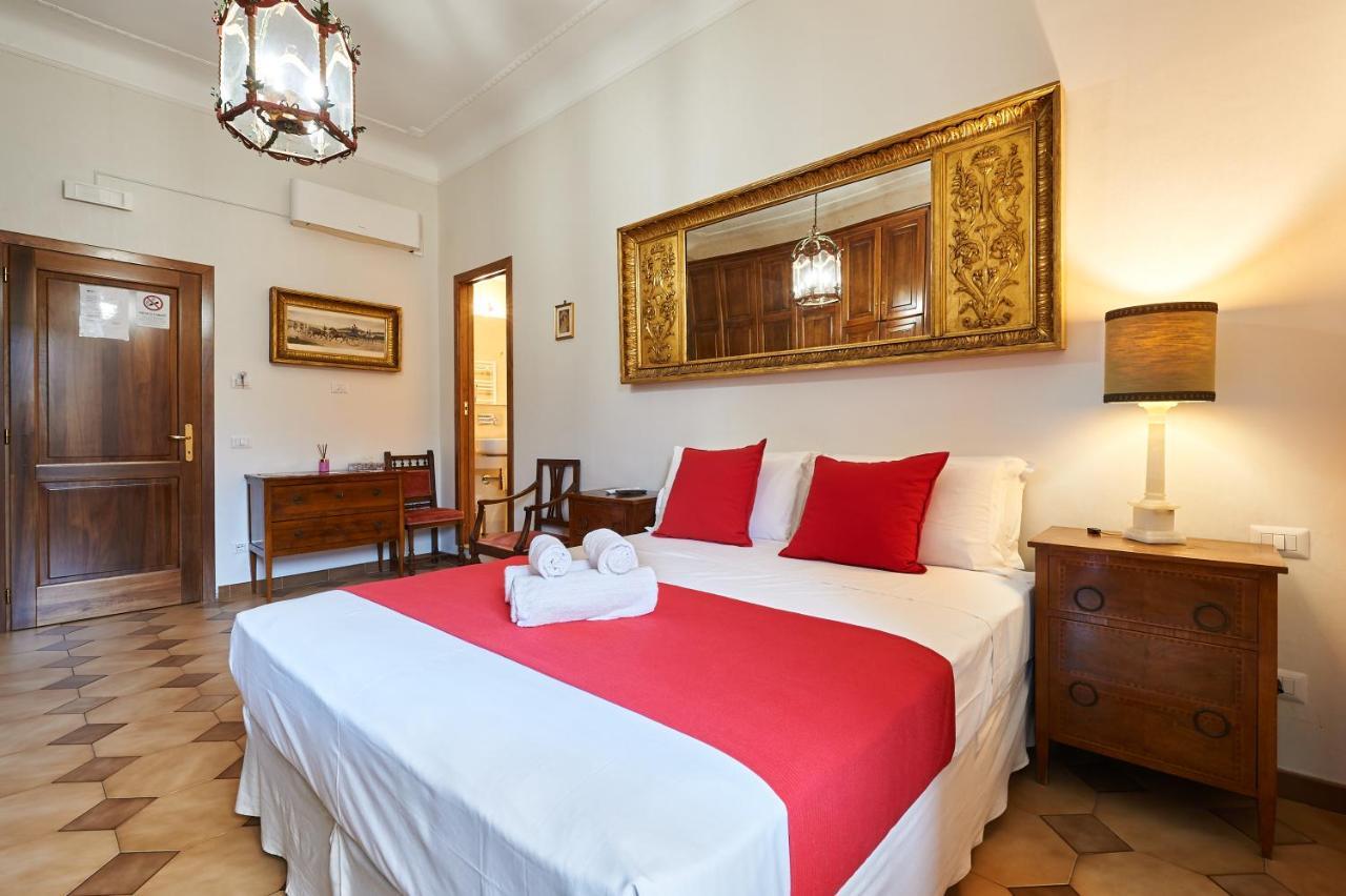 Fabrizio'S Rooms Рим Екстериор снимка